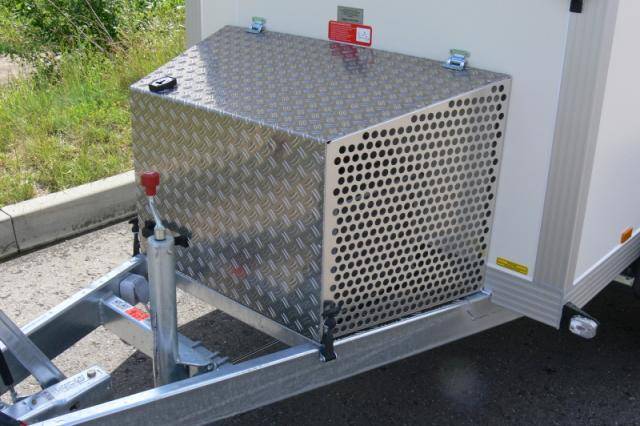 Kühlanhänger mit Aggregat auf V-Deichsel