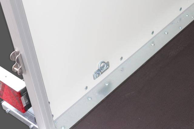 Kofferanhänger absenkbar