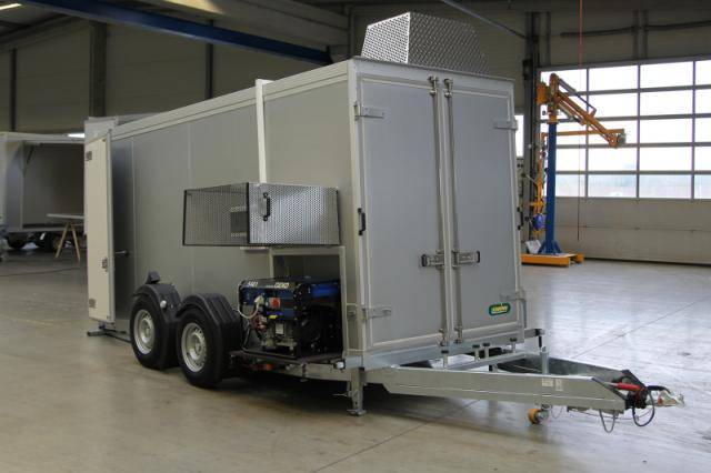 Absenkanhänger Gewerbe